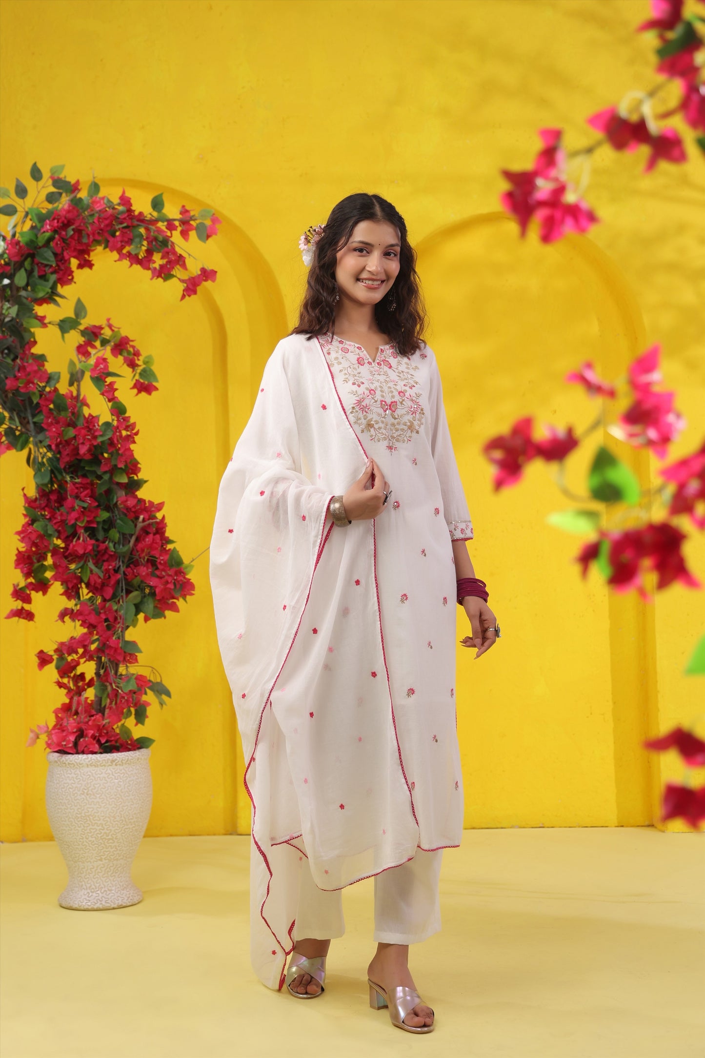 White Mul Cotton Suit Set with Rose Pink Thread Embroidery