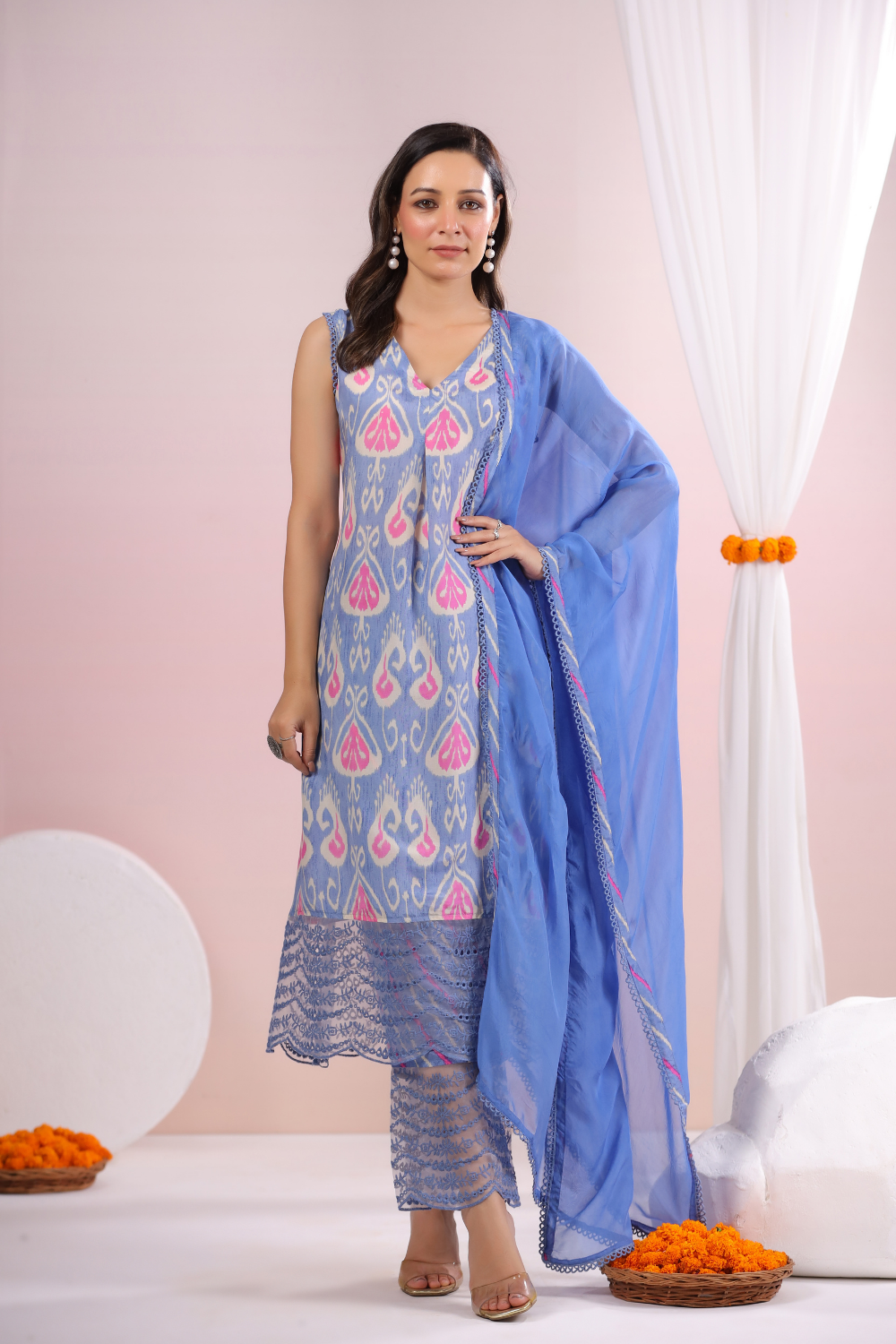 Lavender Muslin Suit Set with Organza Dupatta & Embroidered Detailing