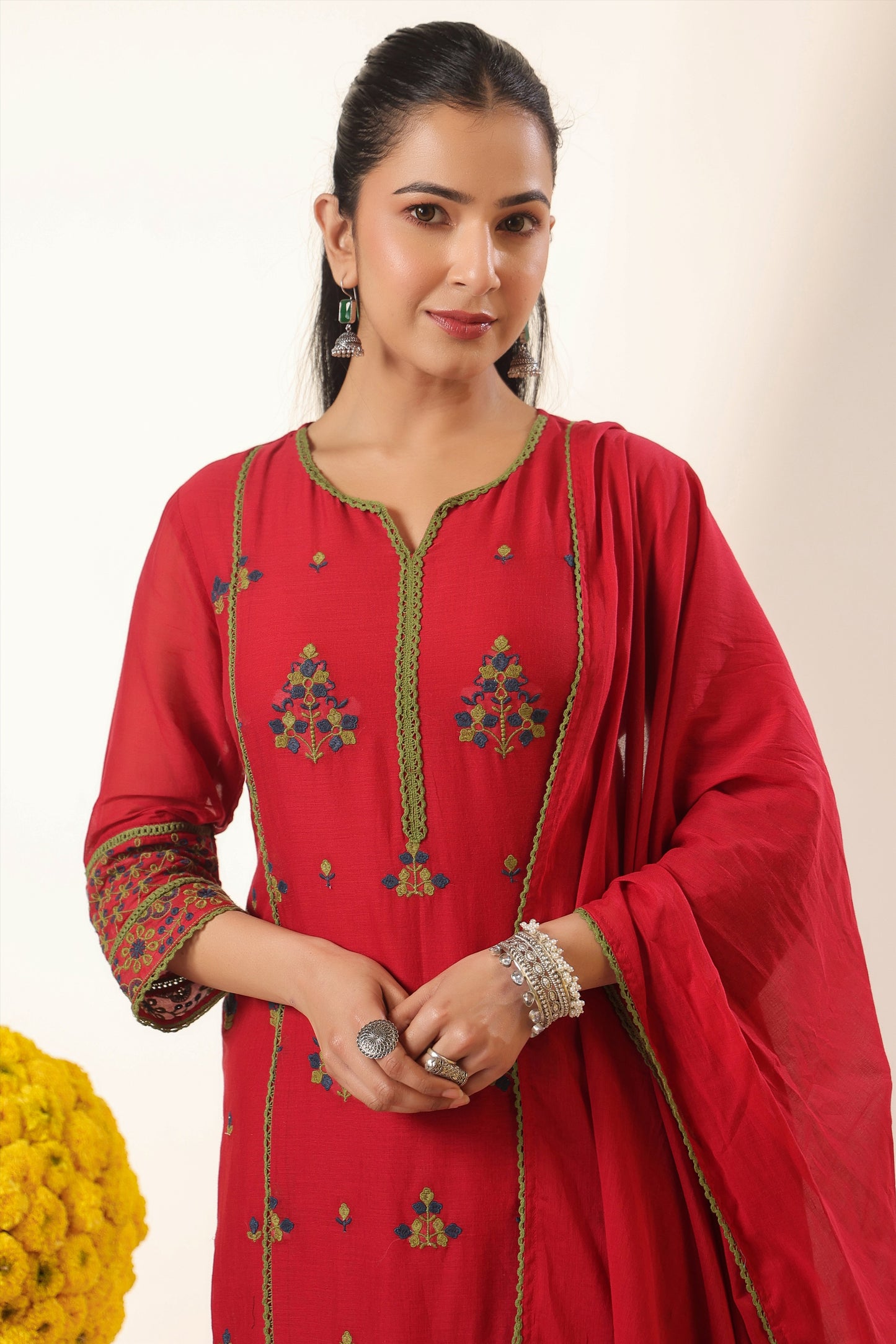 Brick Red Mul Cotton Suit Set with Thread Embroidery