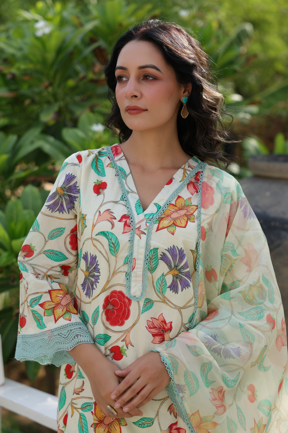 Floral Print Mal Cotton A-line Suit Set with Organza Dupatta
