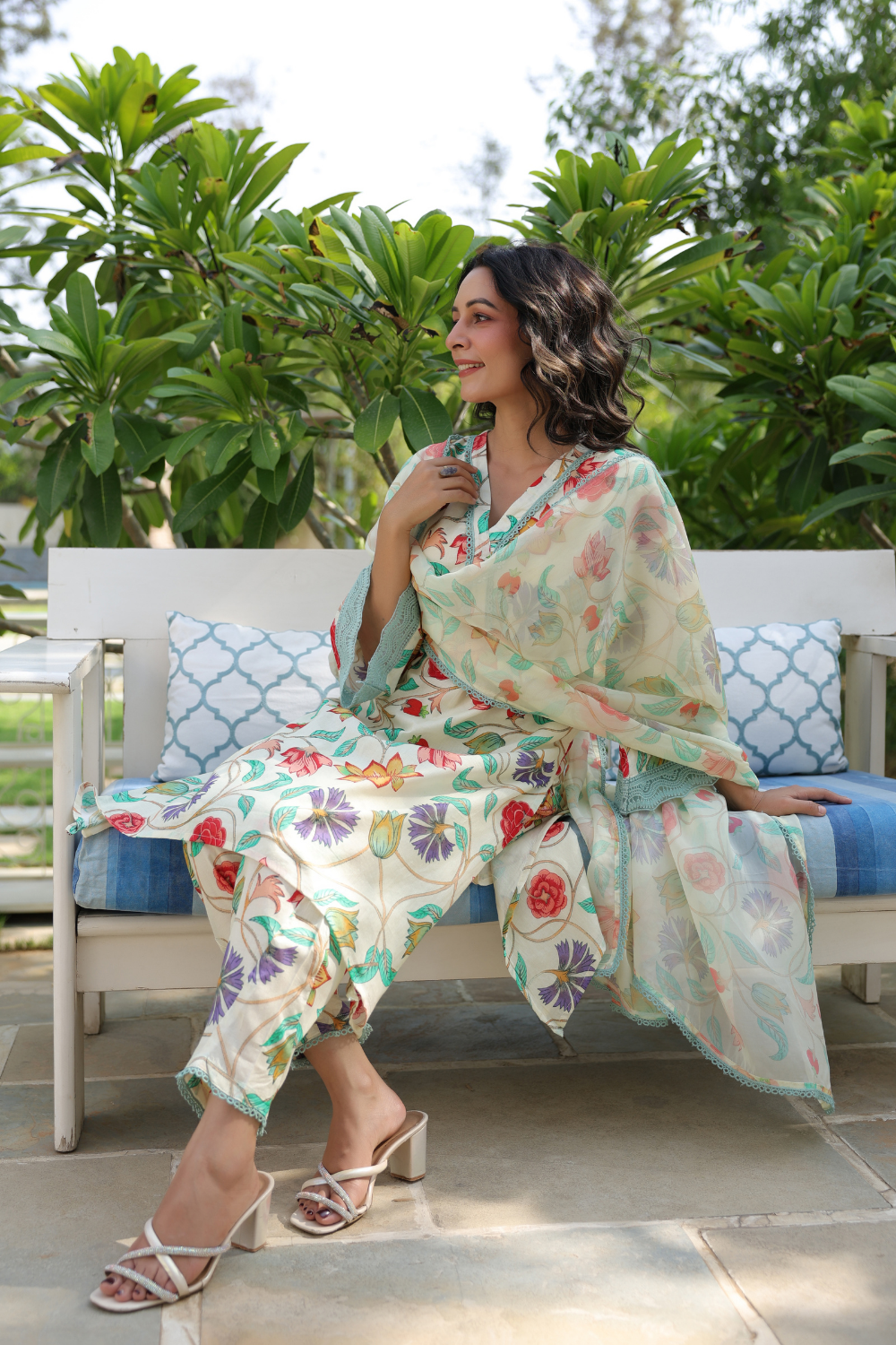 Floral Print Mal Cotton A-line Suit Set with Organza Dupatta