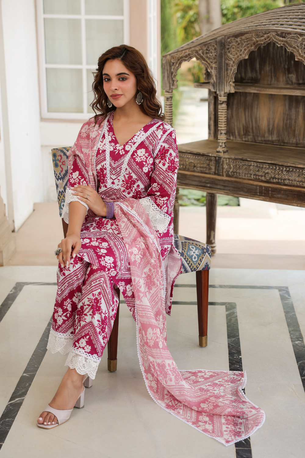 Pink Floral Print Mal Cotton A-line Suit Set with Organza Dupatta