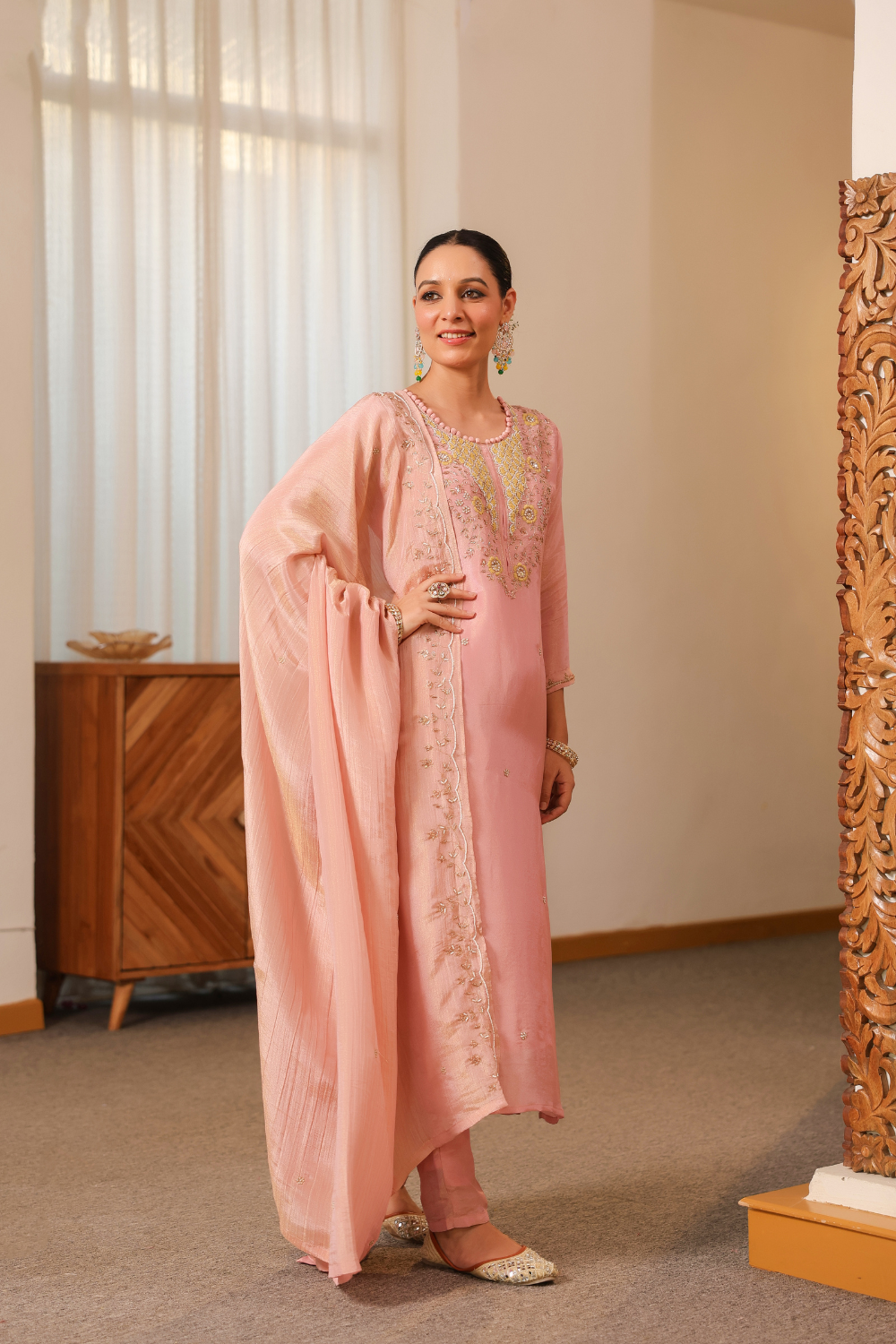 Blush Pink Pure Tissue Suit with Crushed Tissue Dupatta