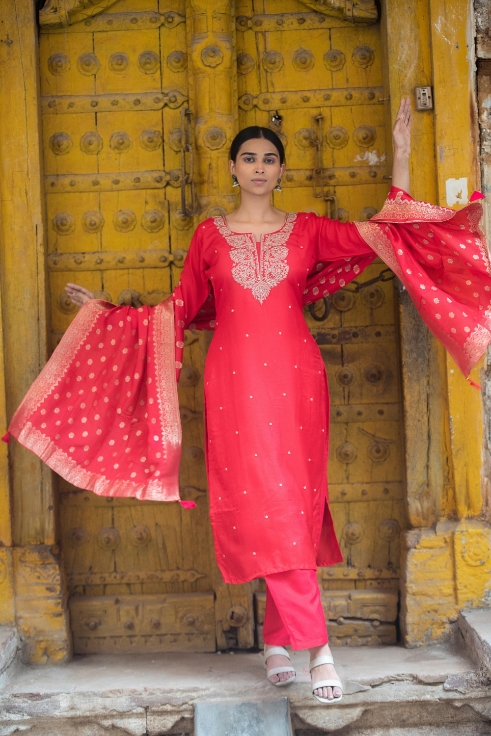 Red Dola Silk Suit with Hand-Embroidered Neckline & Banarasi Dupatta
