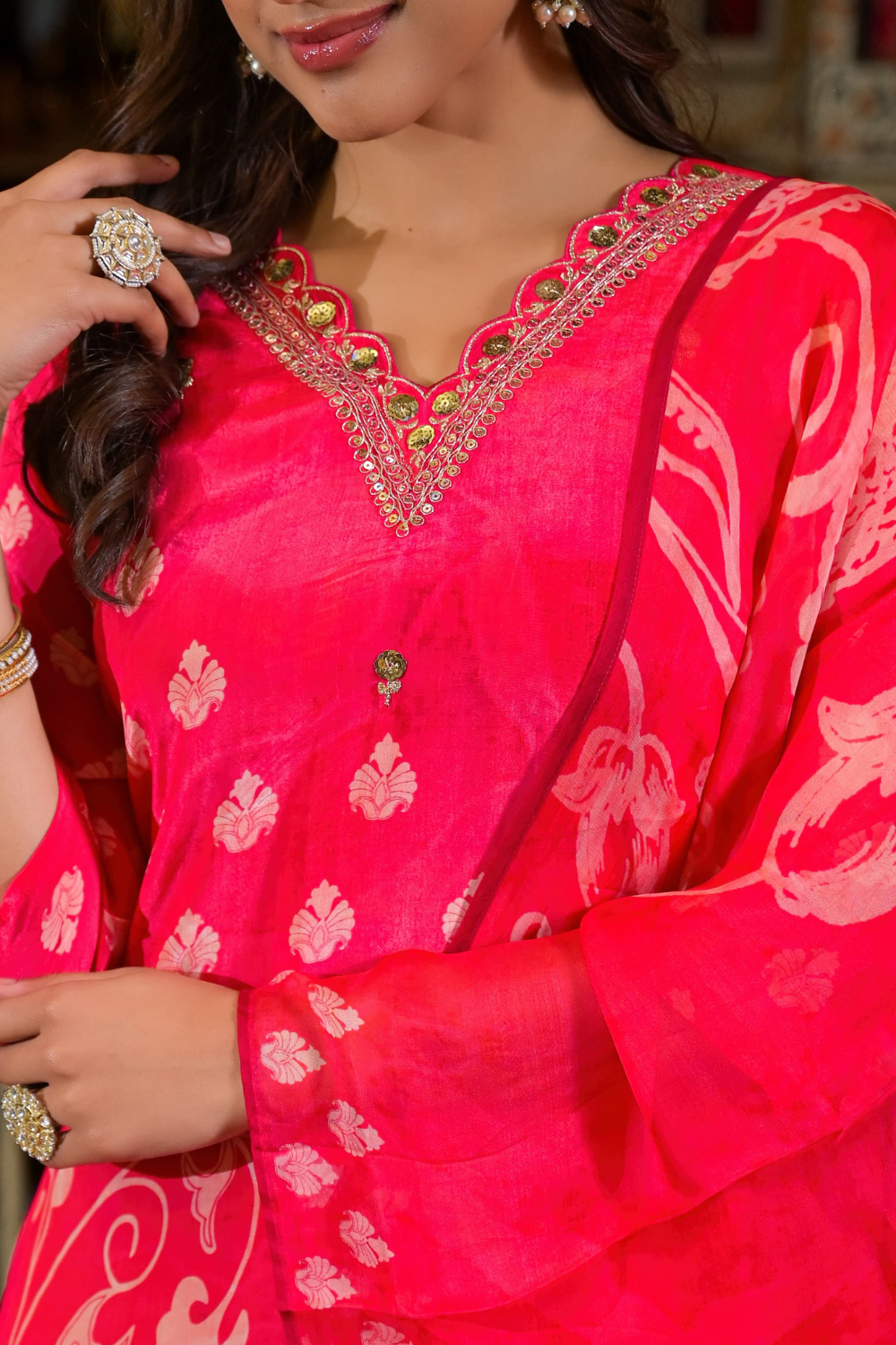 Pink Pure Crepe Suit with Printed Patterns & Organza Dupatta