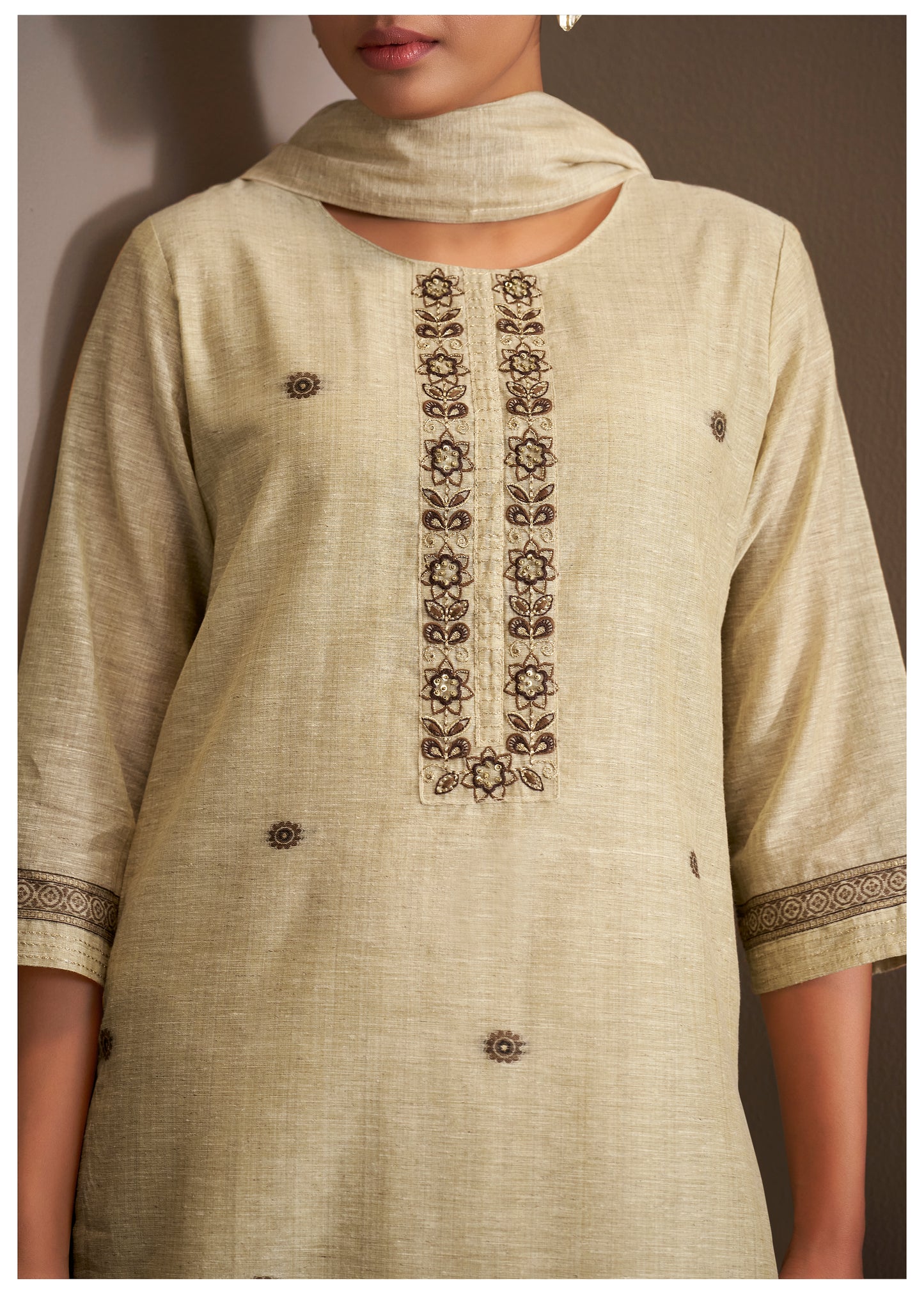 Jacquard Weaving Brown Linen Suit Set